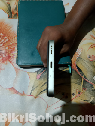 Realme c75